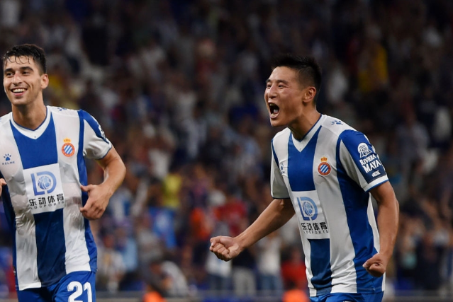 包含国王杯倒计时;武汉三镇关键时刻绝杀压哨;细节引发关注;信心回归;阵容厚度经受考验的词条 包含国王杯倒计时;武汉三镇关键时刻绝杀压哨;细节引发关注;信心回归;阵容厚度经受考验的词条