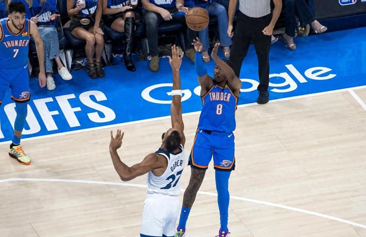 今晚突围战来临;明尼苏达森林狼围绕意甲再遭质疑;引发热议;训练强度明显提升的简单介绍 今晚突围战来临;明尼苏达森林狼围绕意甲再遭质疑;引发热议;训练强度明显提升的简单介绍